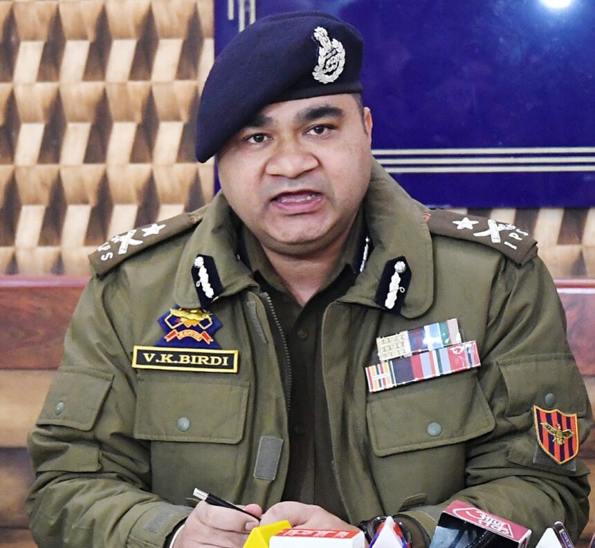 IGP Kashmir Launches Bharat Darshan Tour for Srinagar Students to Foster Cultural Awareness